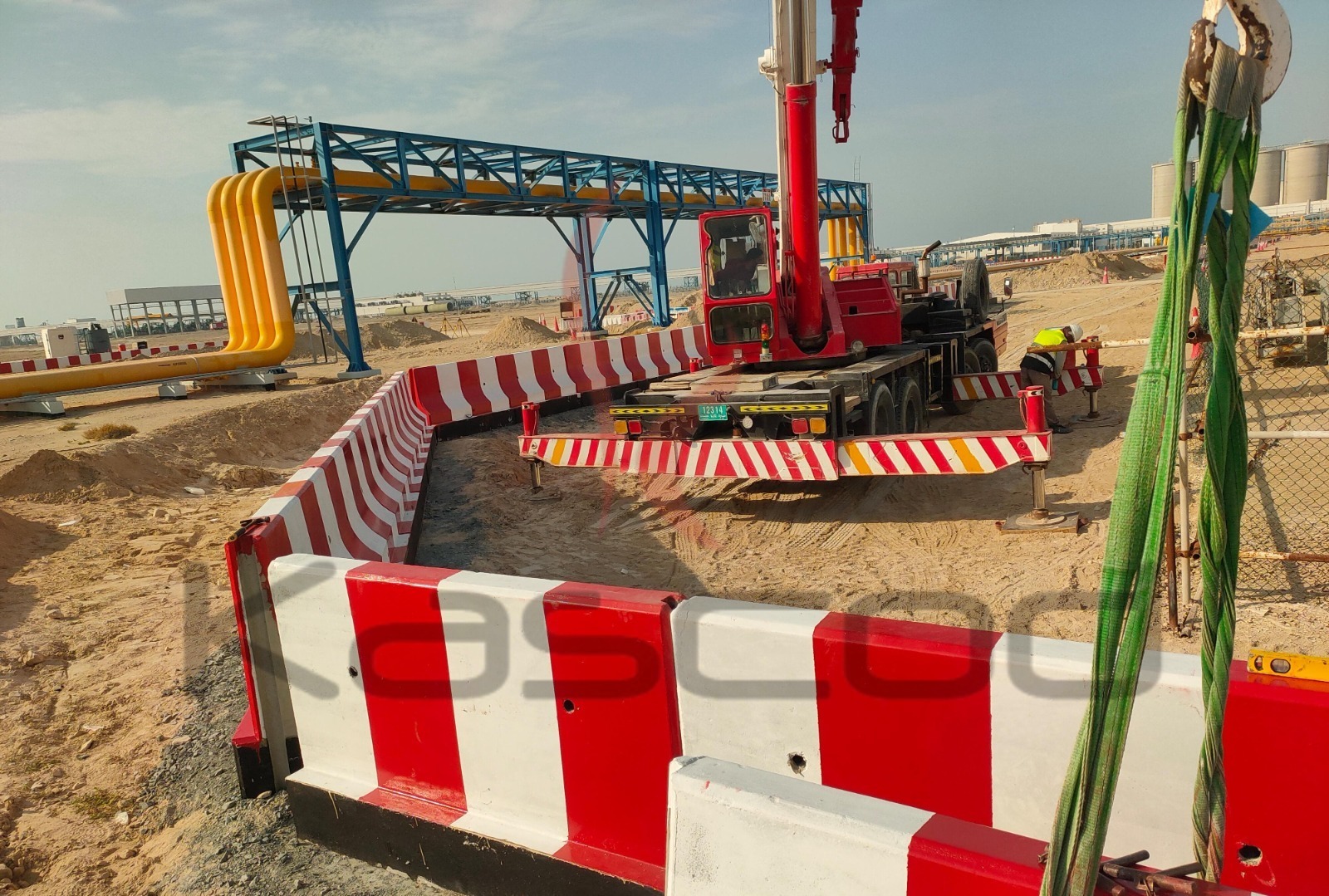 Concrete Crash Barrier – Hassyan Power Plant - Gallery 7